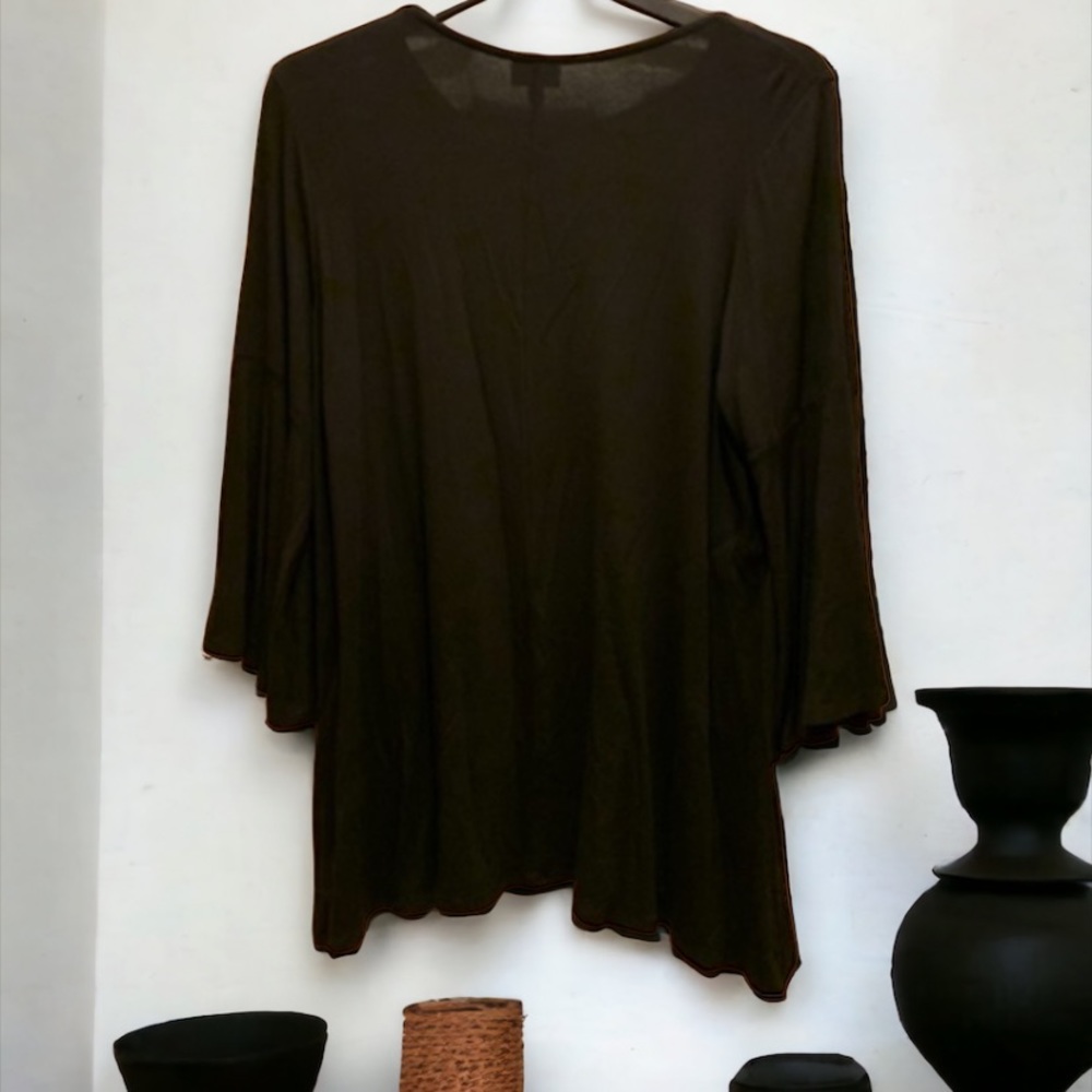 Avenue Black Asymmetrical Top - Picture 5 of 8
